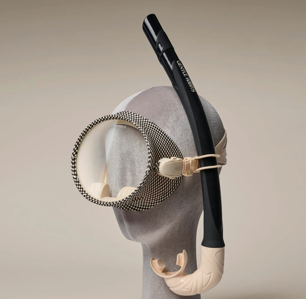 Gentle Habits - Dive Mask and Snorkel Set